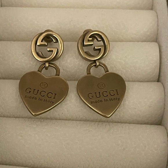 Gucci Gold Logo Heart Earrings - Picture 1 of 2